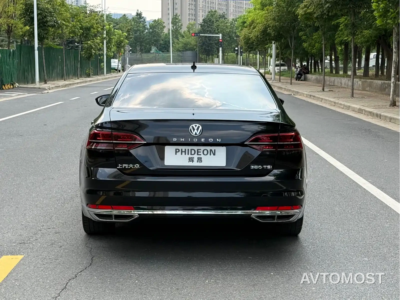 Volkswagen Phideon 2021 380TSI Luxury Edition — фото 7