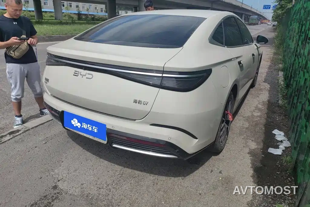 BYD Seal 07 DM-i 2025 Model DM-i 1.5L 125km Elite — фото 3