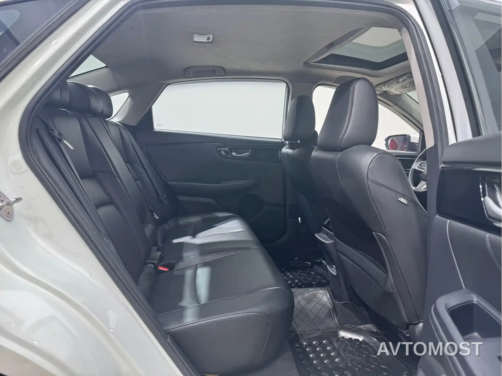 Honda Lingpai 2020 Sharp Hybrid 1.5L Sharp Luxury Edition — фото 11
