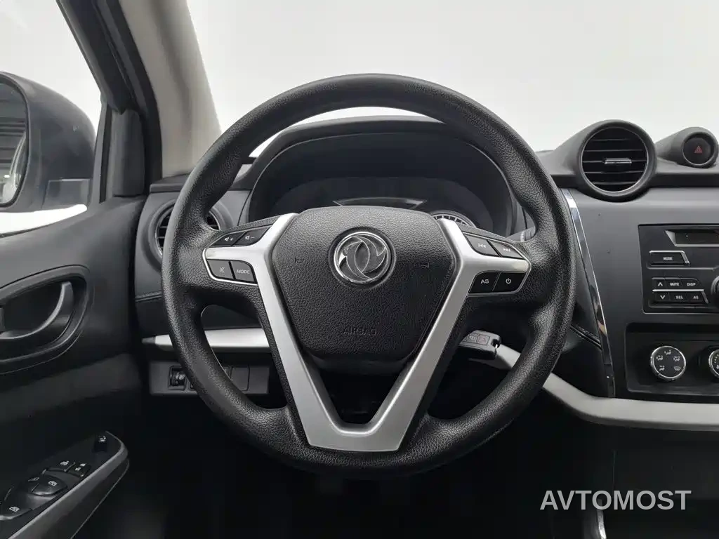 Dongfeng Palasso 2021 1.8T Manual 2WD Elite Edition — фото 10
