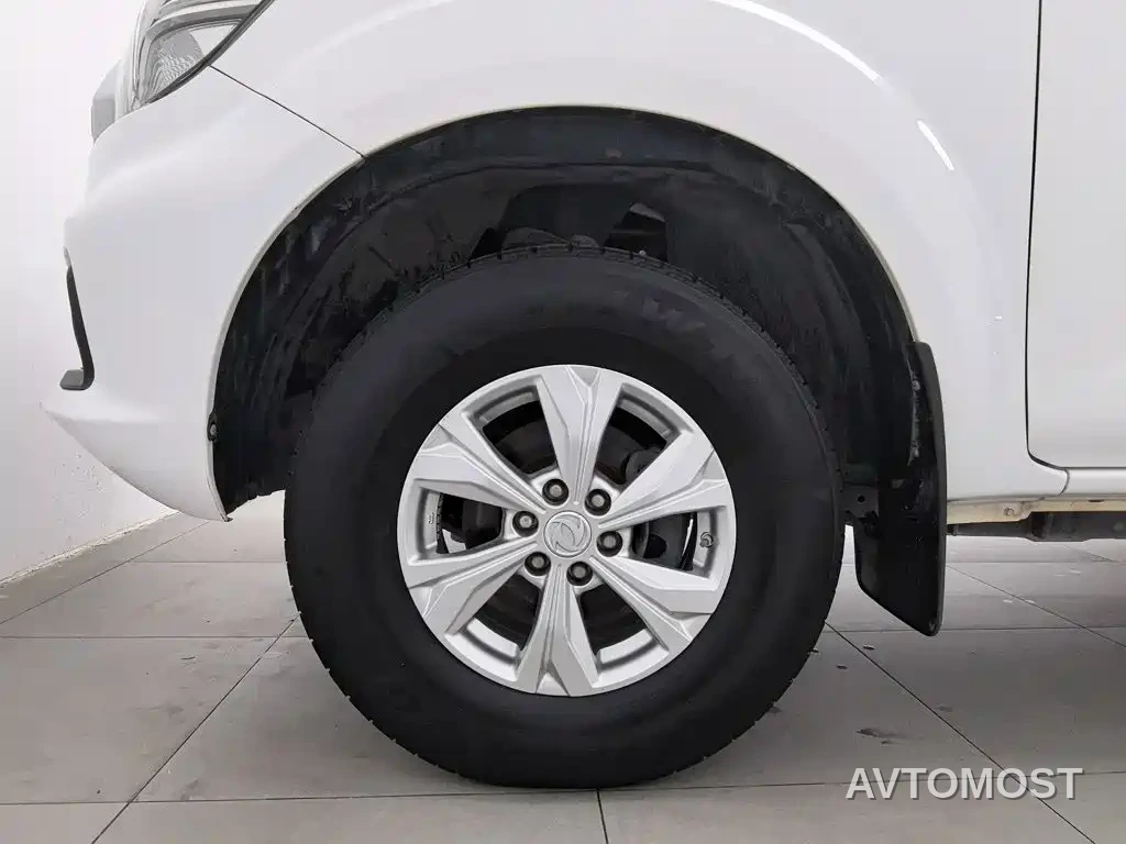 Dongfeng Palasso 2021 1.8T Manual 2WD Elite Edition — фото 16