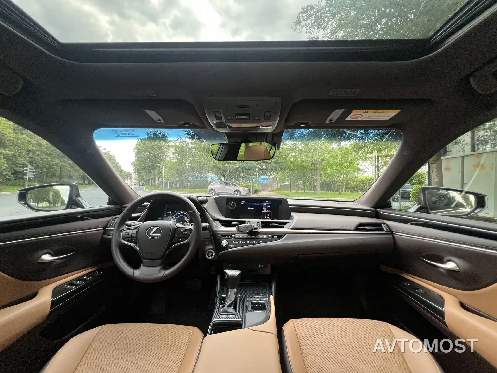 Lexus ES 2020 Model 300h Excellence Edition — фото 6
