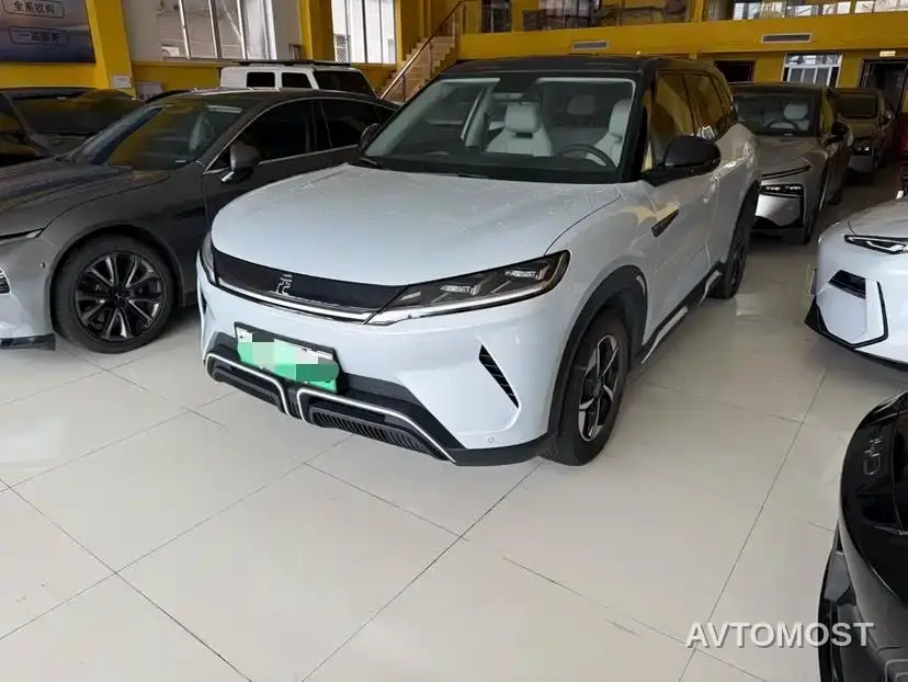 BYD Yuan UP 2024 401KM Leading Edition