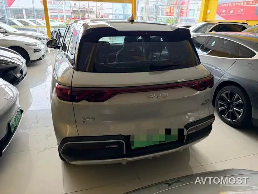 BYD Yuan UP 2024 401KM Leading Edition — фото 8
