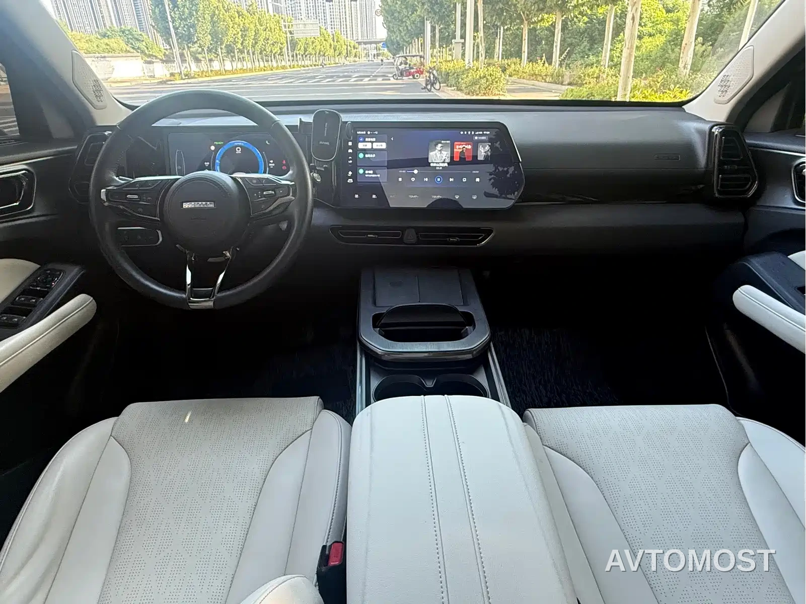 Haval Xiaolong 2023 1.5L 110KM Pilot Edition — фото 6