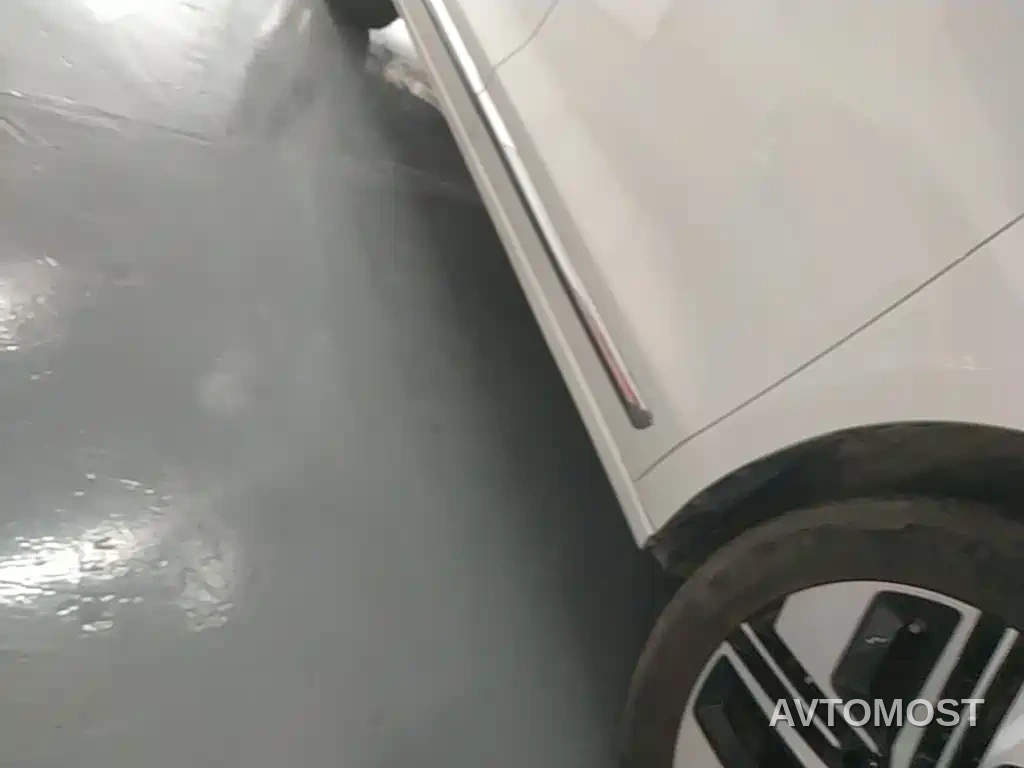 JAC Refine RF8 PHEV 2024 Smart Edition 1.5T 150KM Flagship (LFP) — фото 21