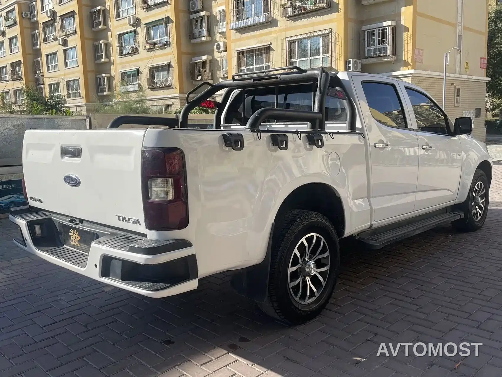 Isuzu TAGA Daka 2021 3.0T Diesel Manual 4WD Ultra Luxury Long Wheelbase 4KH1CT6H1 — фото 6