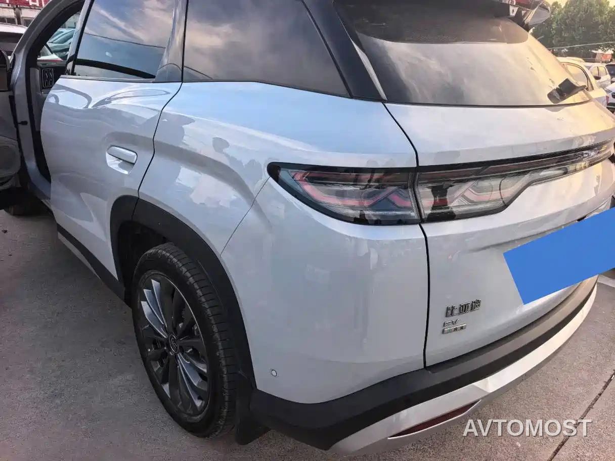 BYD Song Ultra 2026 EV 710KM Surpassing Edition (Lidar Version) — фото 8