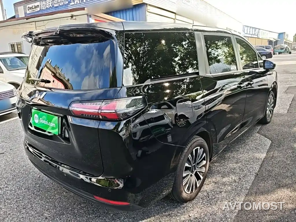 Wuling Motors Xingguang 730 New Energy 2025 Model Plug-in Hybrid Base Version — фото 5
