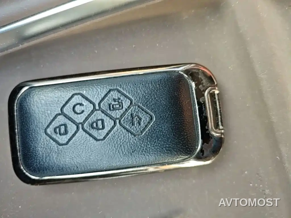 Wuling Motors Xingguang 730 New Energy 2025 Model Plug-in Hybrid Base Version — фото 13