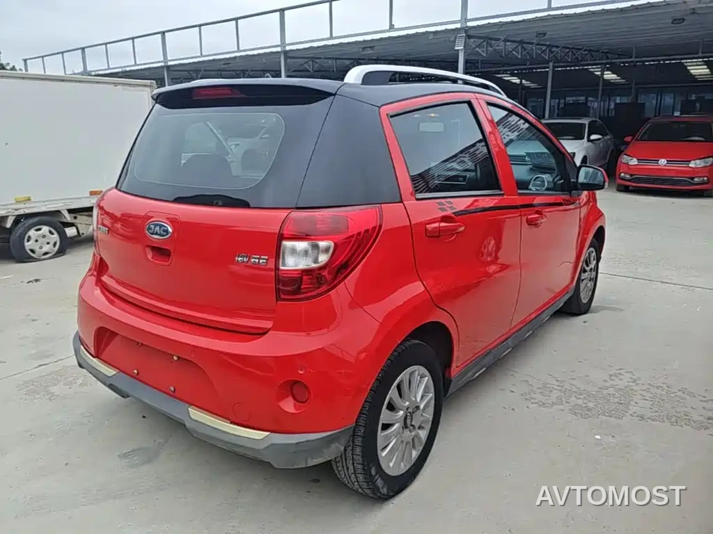 JAC iEV6E 2019 Youth Edition iEV6E Luxury — фото 6
