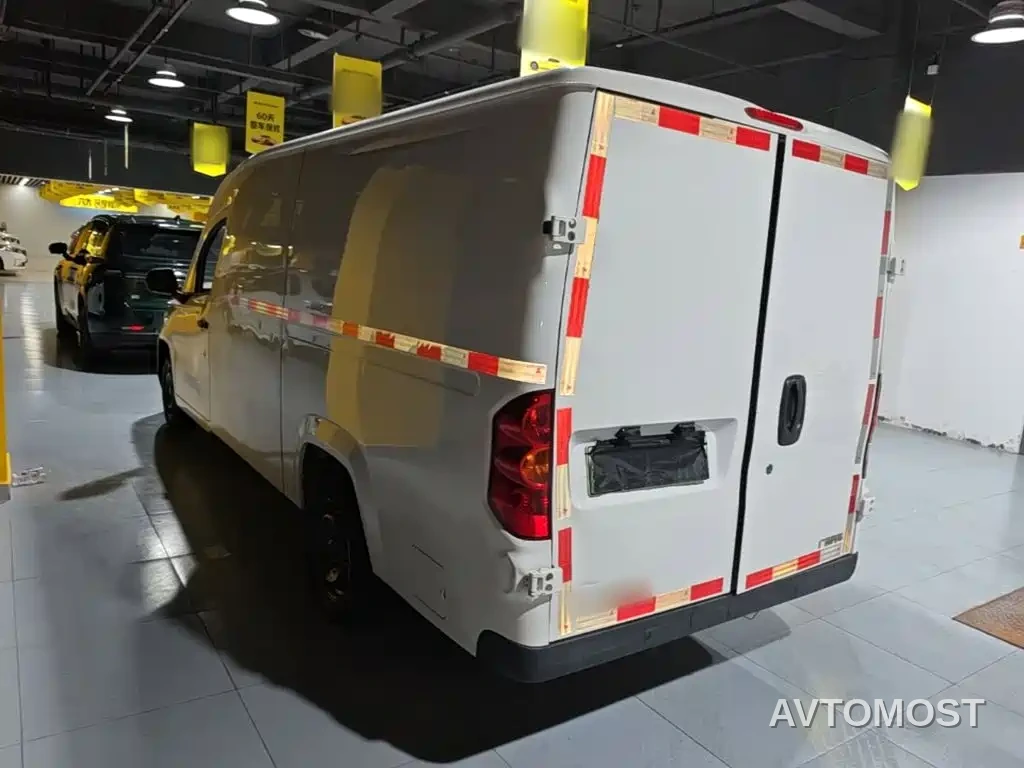 Lingshi Auto Ling Shi Golden Warehouse 2024 Economy Edition First Class Cabin — фото 4