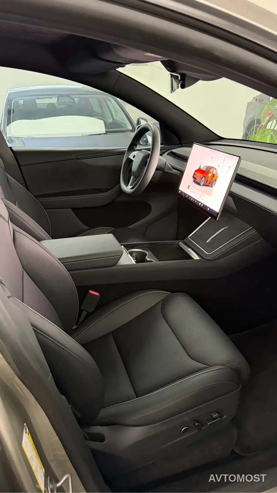 Tesla Model Y L 2025 Facelift Long Range AWD — фото 7