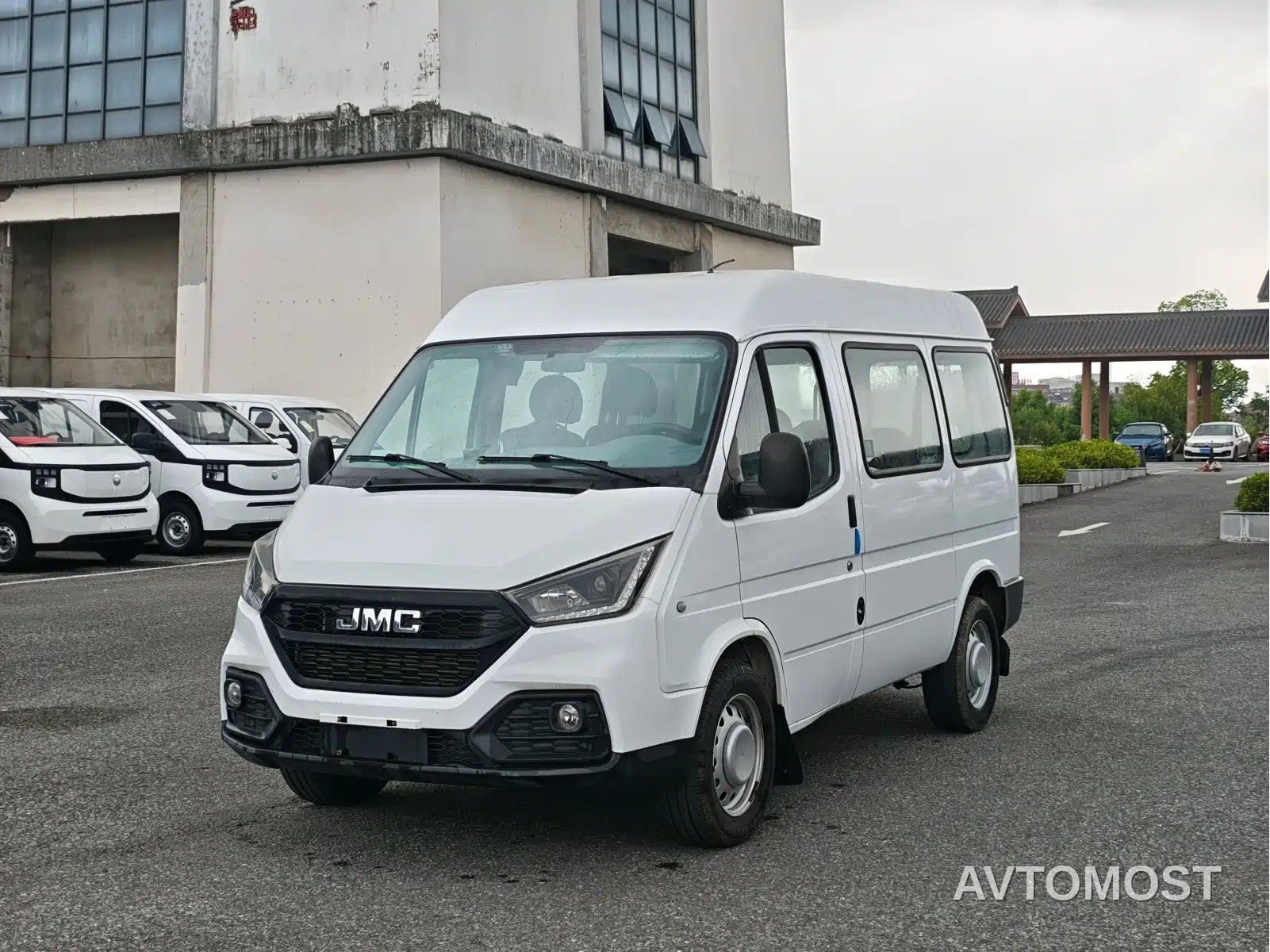 Jiangling Tesun 2021 2.8T Space King Standard Short Wheelbase Medium-High Roof 6-Seater Diesel China VI JX493 — фото 1