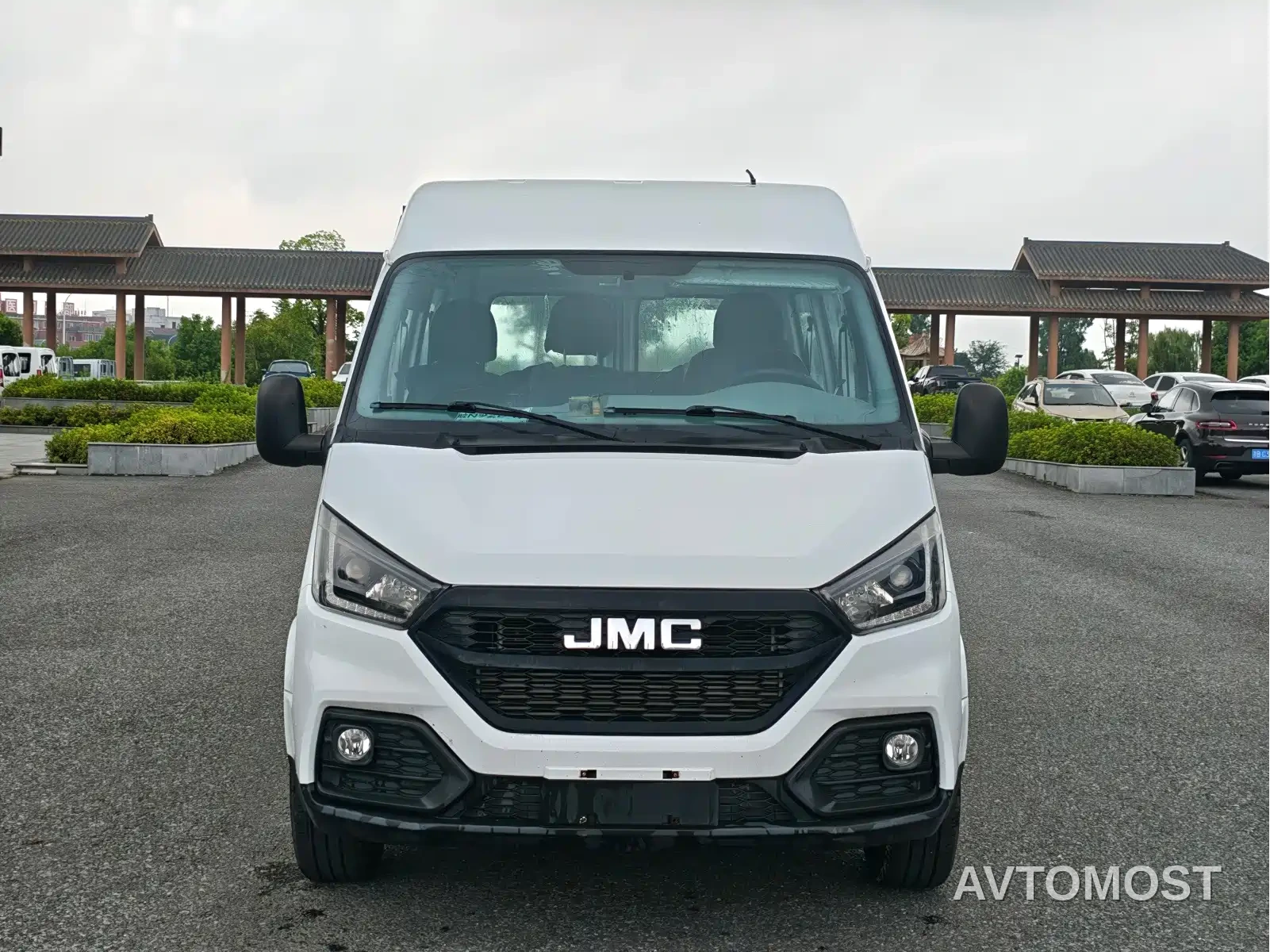 Jiangling Tesun 2021 2.8T Space King Standard Short Wheelbase Medium-High Roof 6-Seater Diesel China VI JX493 — фото 2