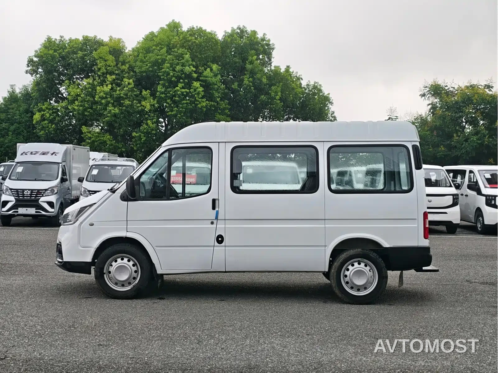 Jiangling Tesun 2021 2.8T Space King Standard Short Wheelbase Medium-High Roof 6-Seater Diesel China VI JX493 — фото 4