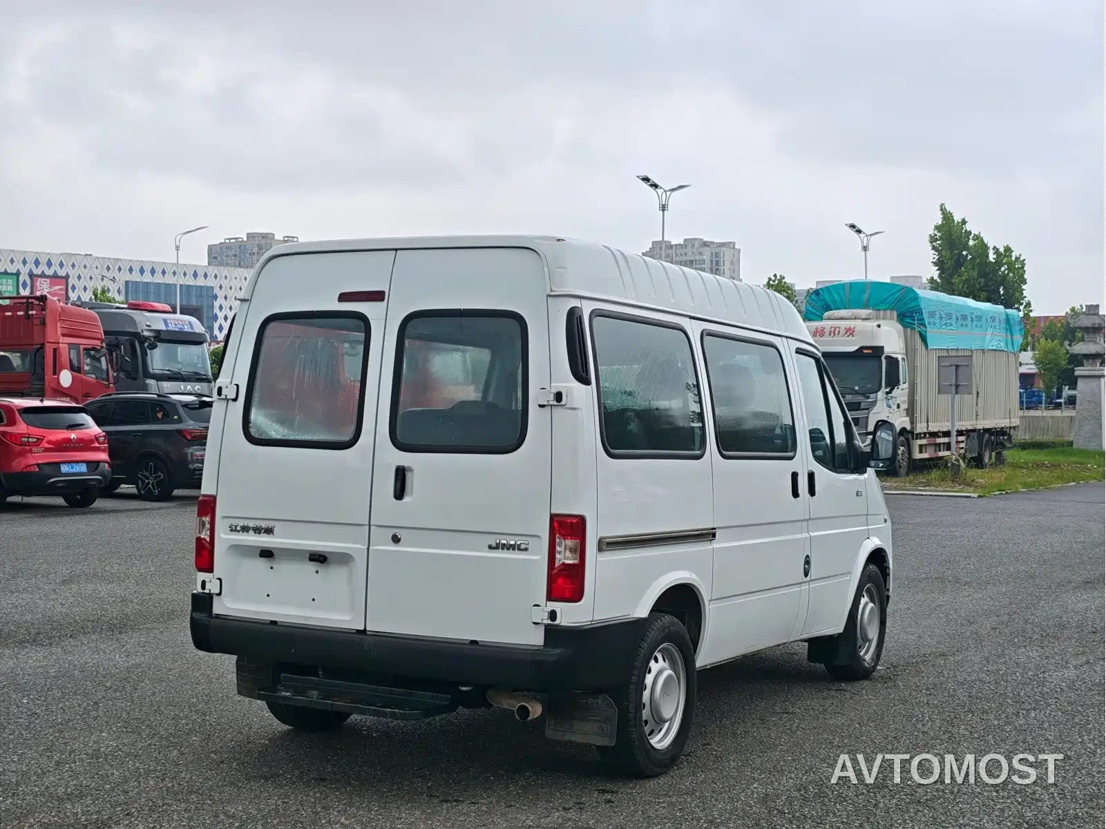 Jiangling Tesun 2021 2.8T Space King Standard Short Wheelbase Medium-High Roof 6-Seater Diesel China VI JX493 — фото 7