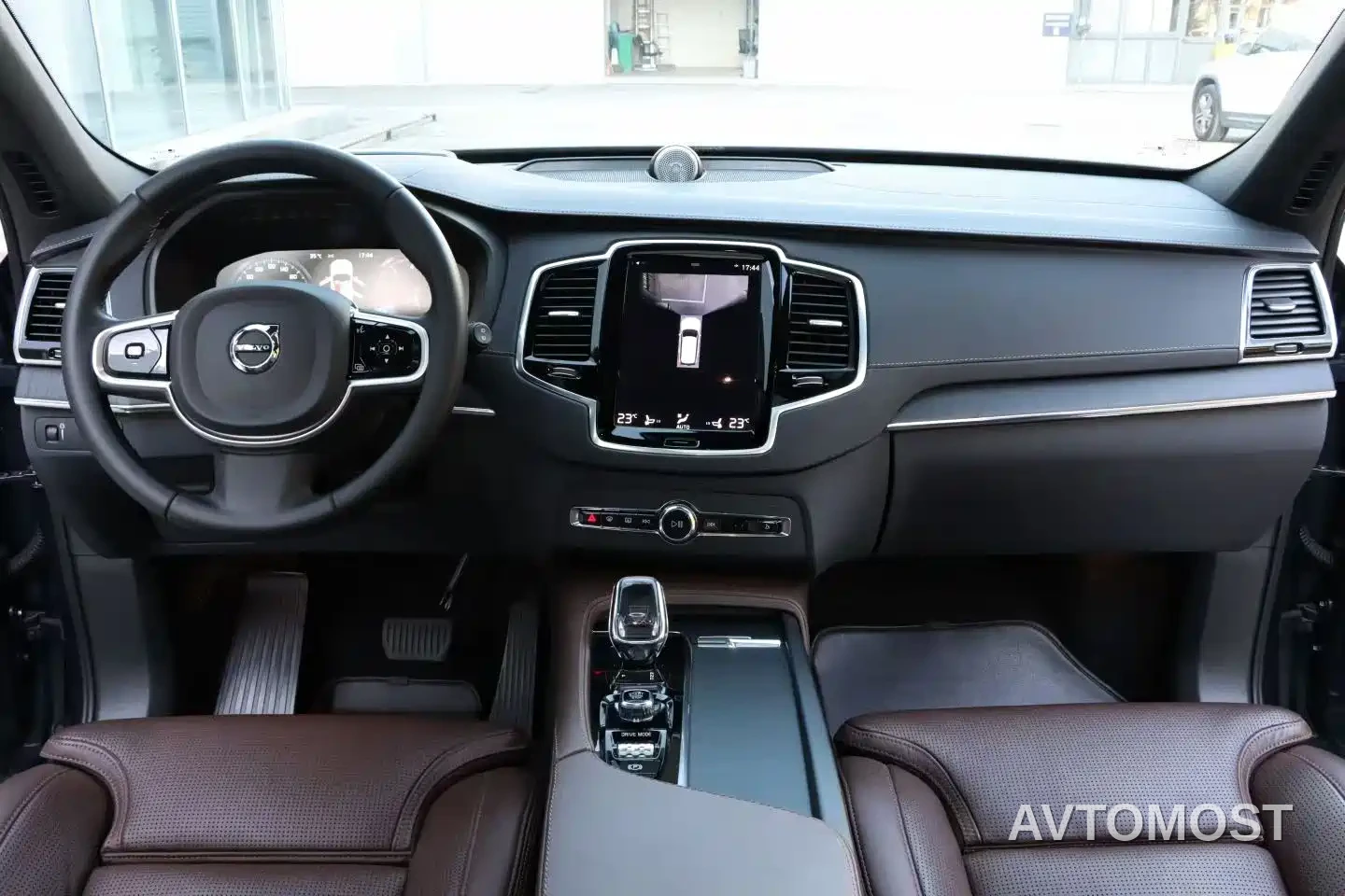 Volvo XC90 2022 B6 Smart Elegance Luxury 7-Seater — фото 5