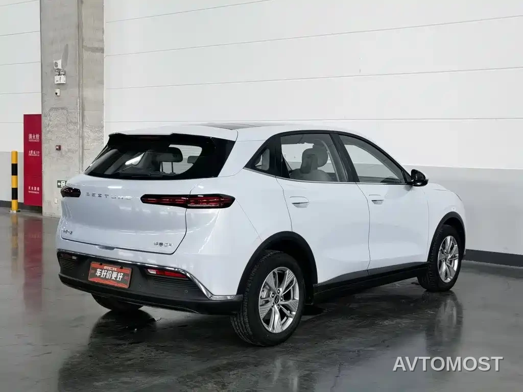 Besturn Yueyi 03 2025 Model 445km Joy Edition — фото 1