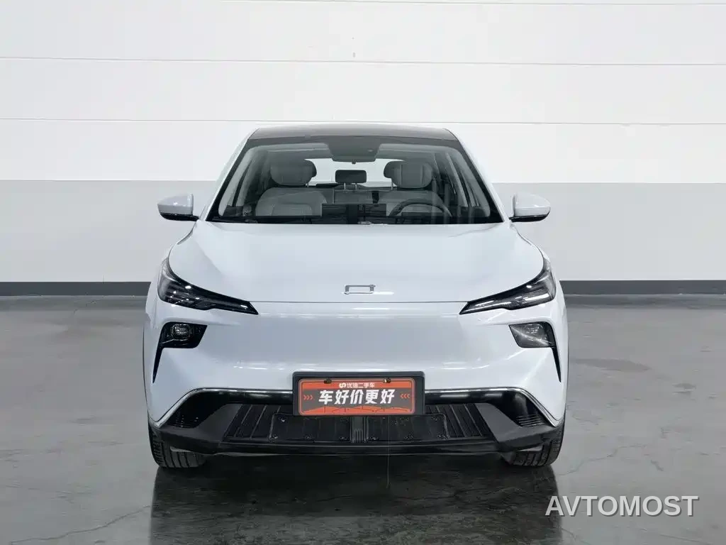 Besturn Yueyi 03 2025 Model 445km Joy Edition — фото 2