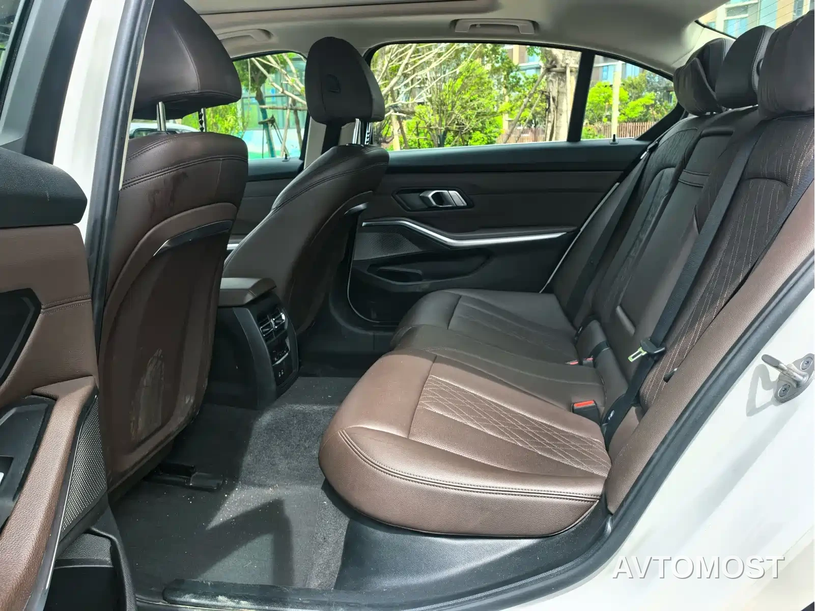 BMW i3 2022 eDrive 35 L — фото 8