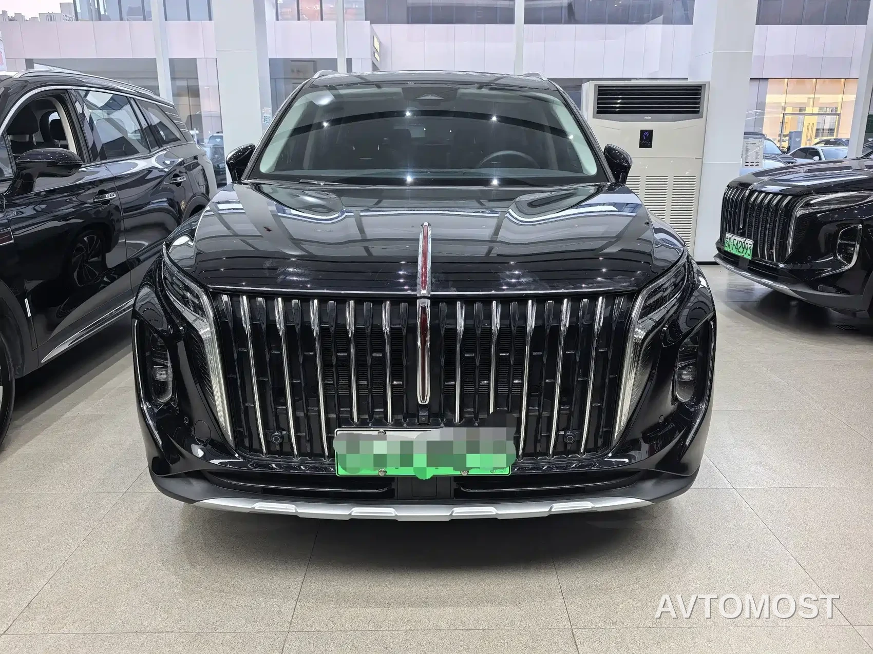Hongqi HS7 PHEV 2024 2.0T PHEV 4WD Flagship Edition 6-seater — фото 2