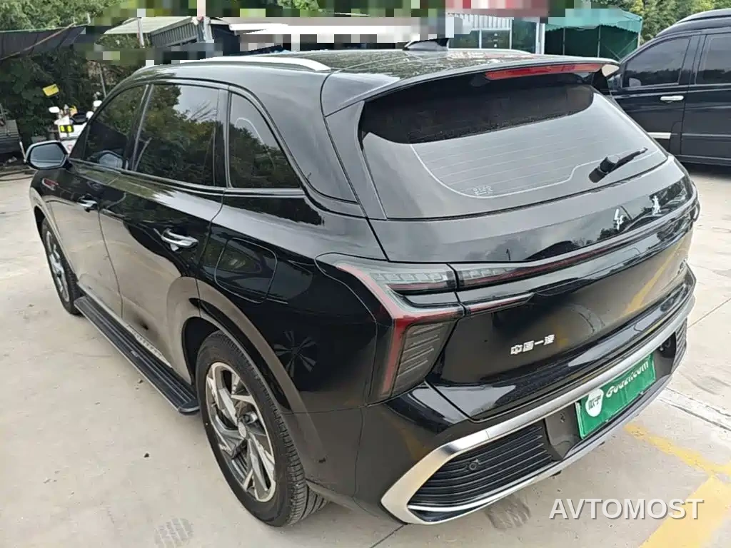 Hongqi HS3 PHEV 2024 PHEV 115km Power Edition — фото 4