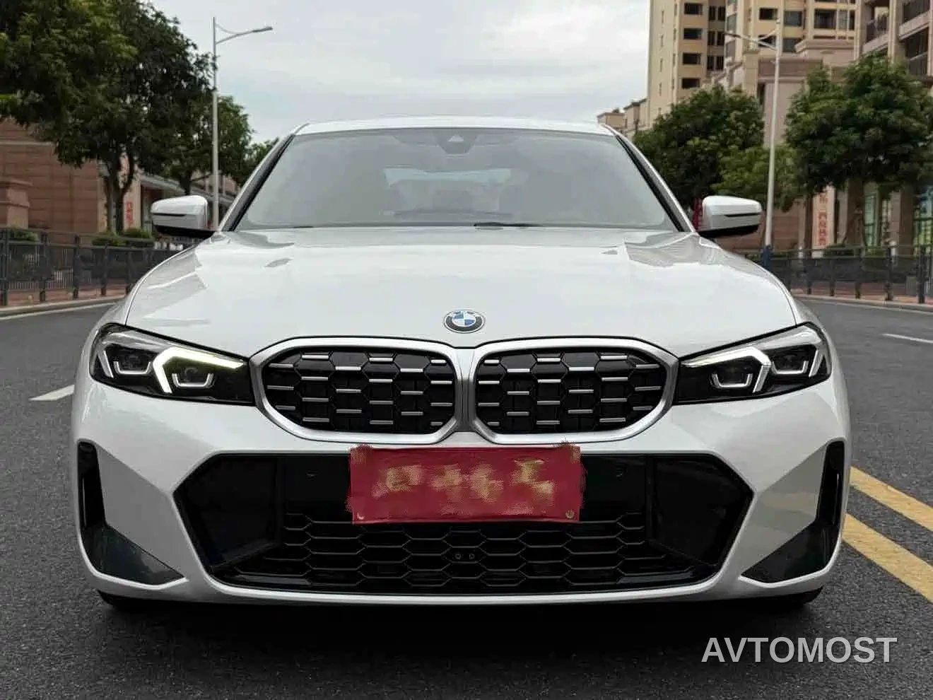 BMW 3 Series 2023 325Li M Sport Package — фото 3