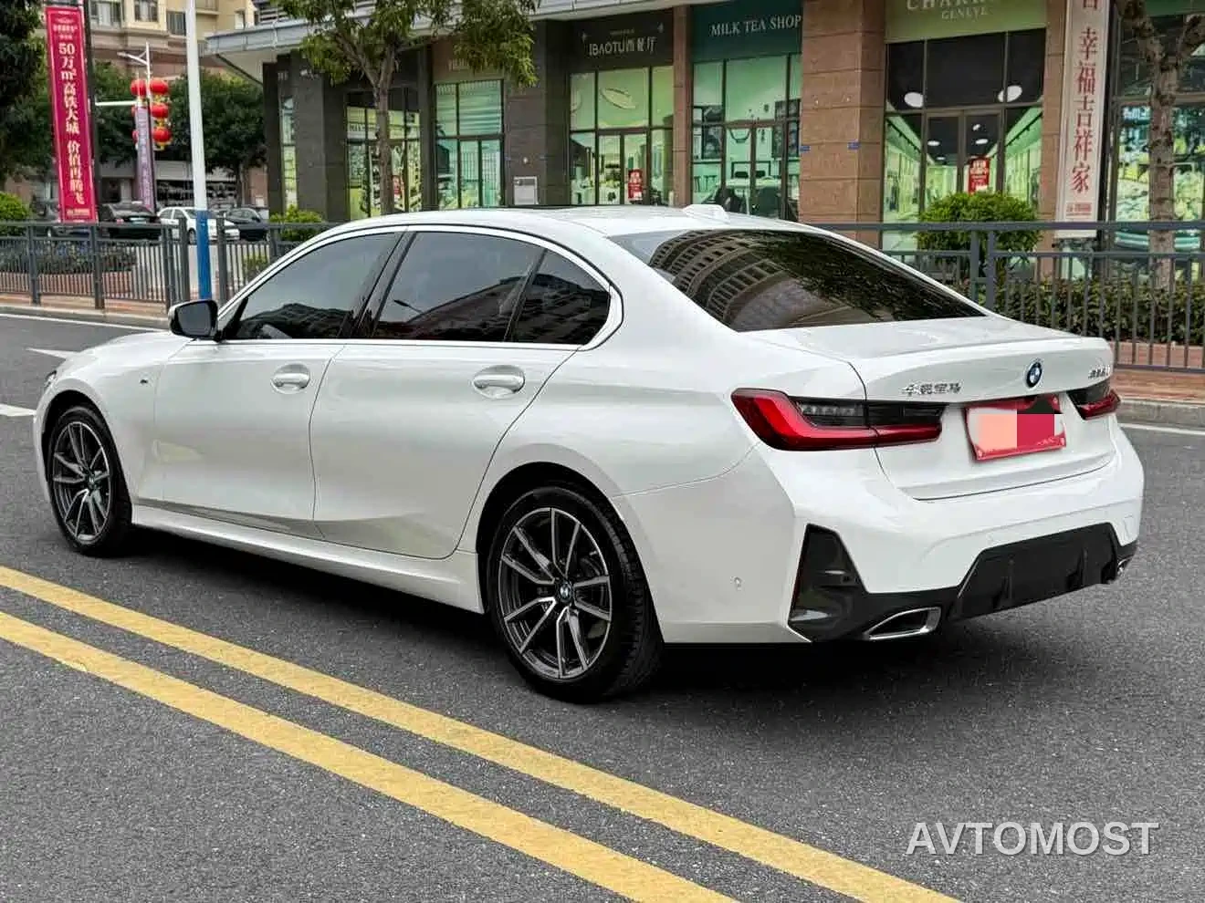 BMW 3 Series 2023 325Li M Sport Package — фото 10