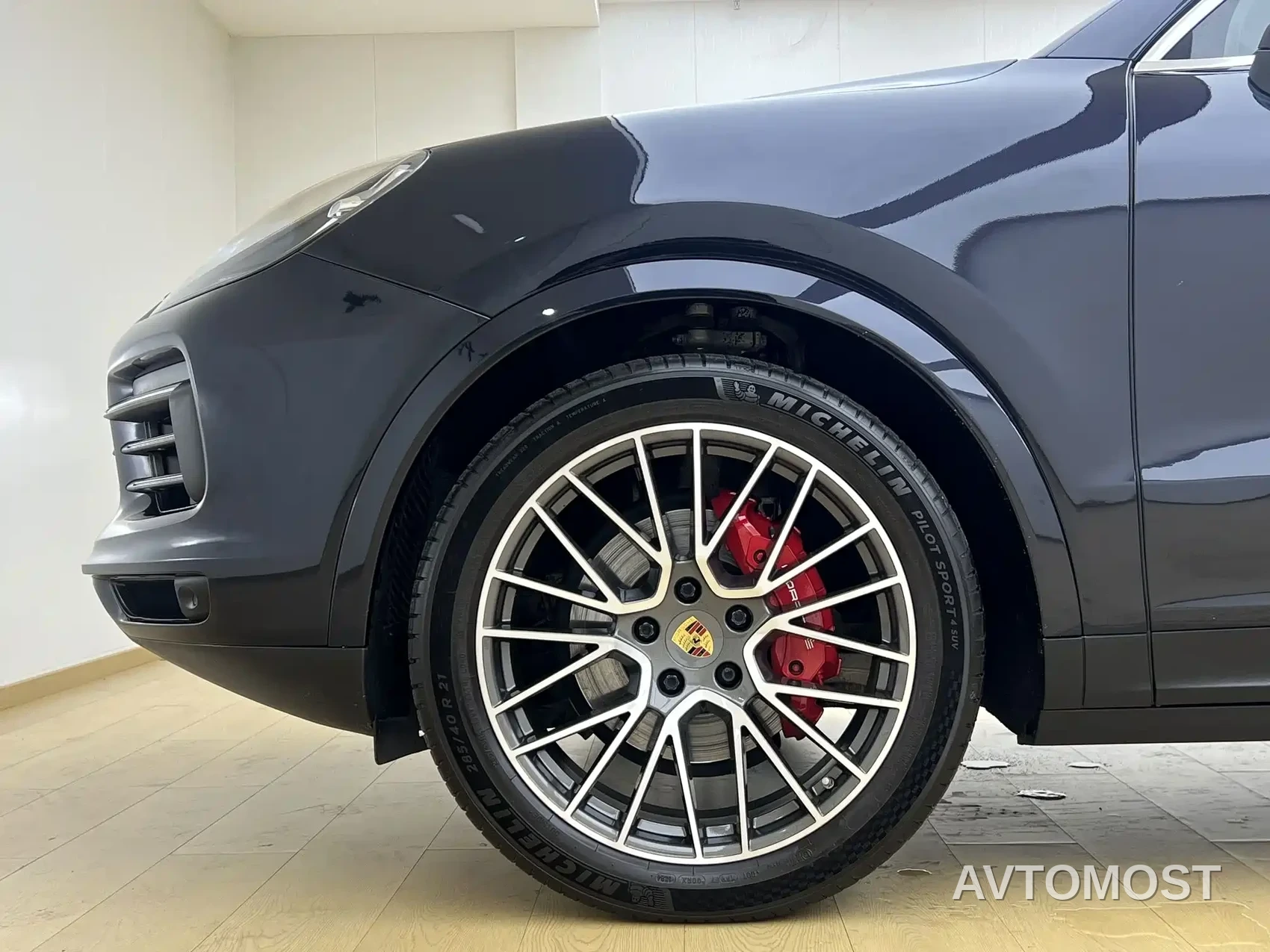 Porsche Cayenne 2019 Cayenne 3.0T — фото 2