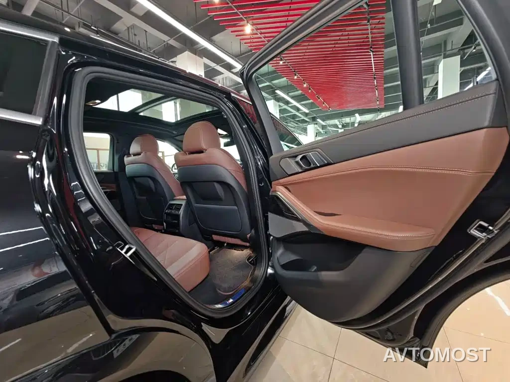 BMW X6 2023 xDrive40i M Sport Package — фото 33