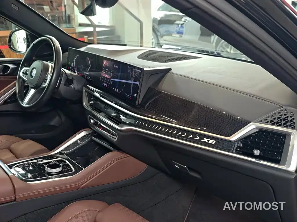 BMW X6 2023 xDrive40i M Sport Package — фото 36