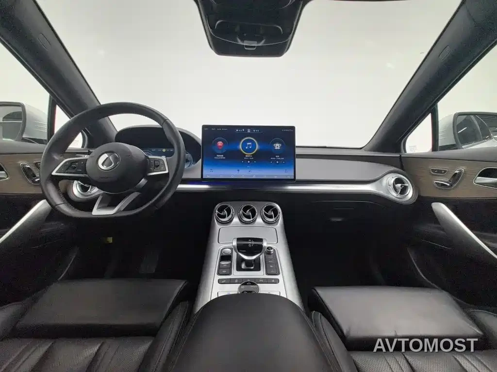 Denza X 2020 Model PHEV Flagship Edition — фото 4