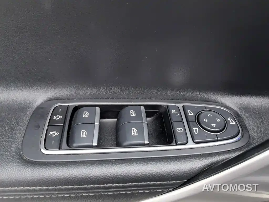 Denza X 2020 Model PHEV Flagship Edition — фото 8