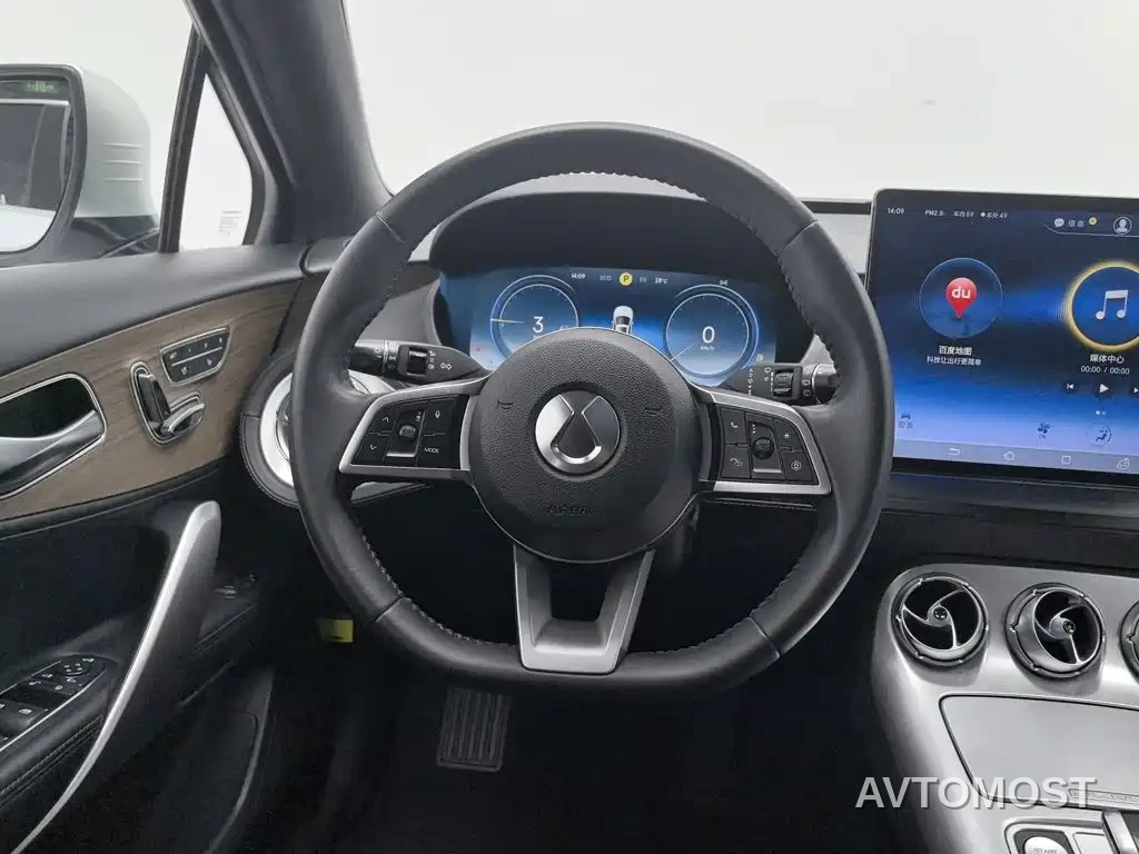 Denza X 2020 Model PHEV Flagship Edition — фото 10