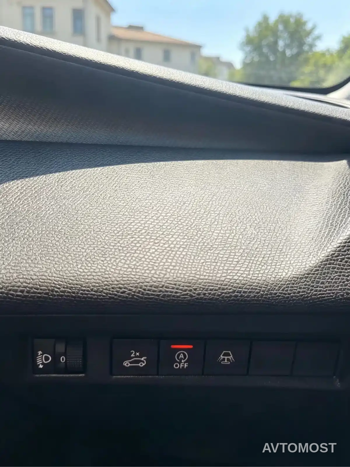 Peugeot 408X 2023 Model Boundless Edition — фото 15