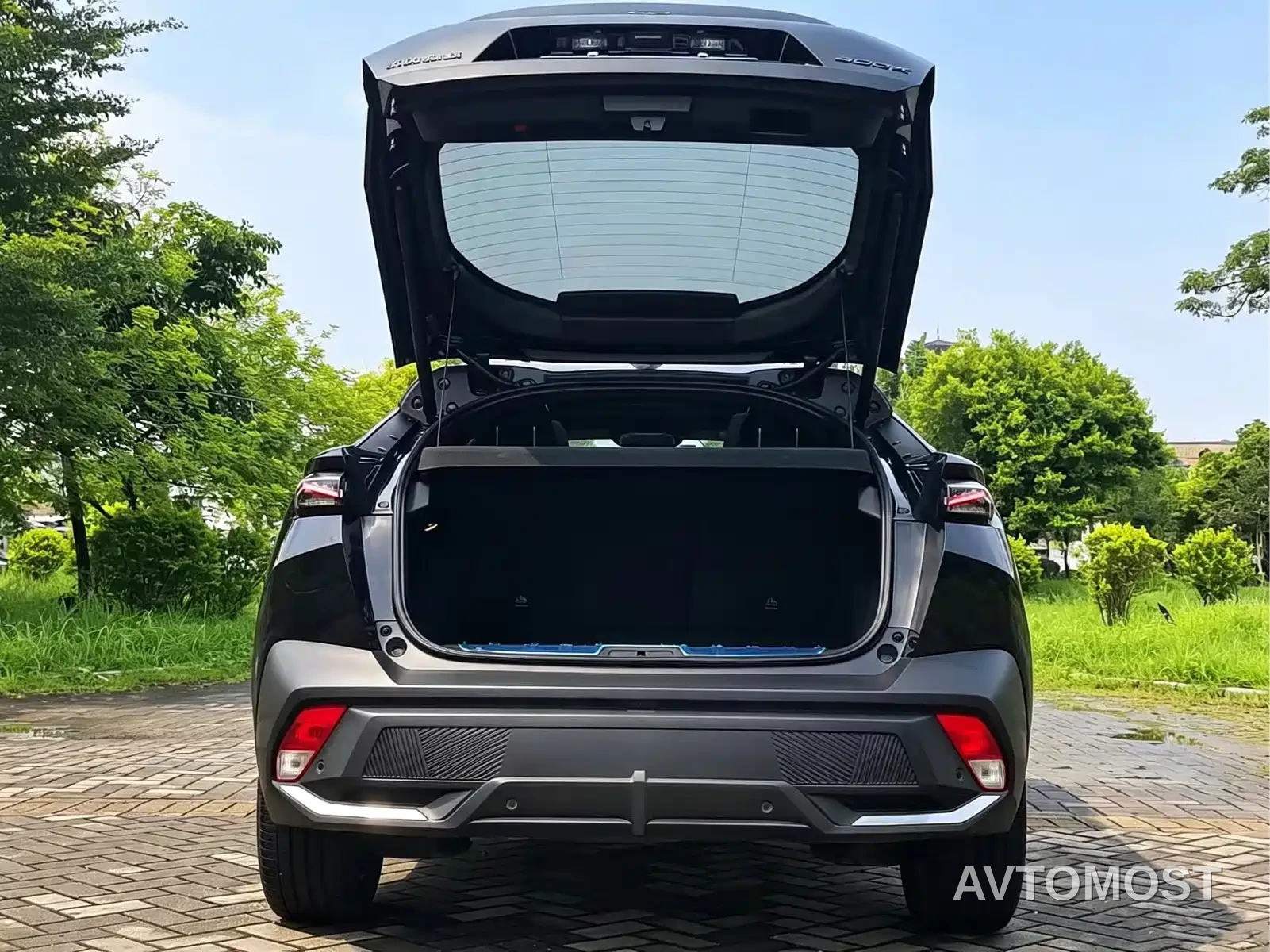 Peugeot 408X 2023 Model Boundless Edition — фото 18