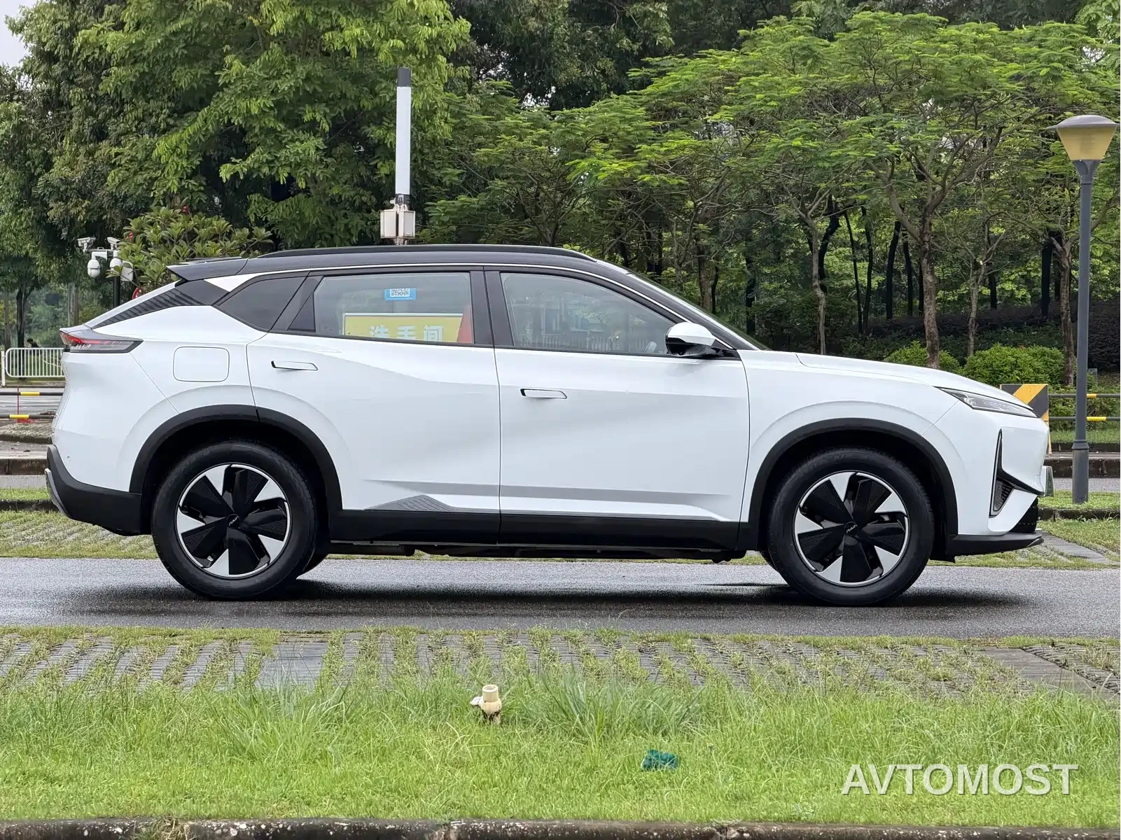 Dongfeng Fengshen L7 2024 205 Plus — фото 10