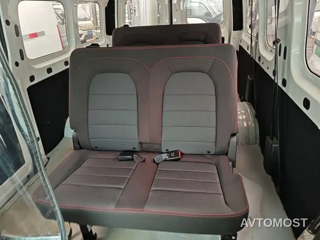 Yufeng Golden Warehouse 2025 Passenger Version With Slow Charging — фото 14