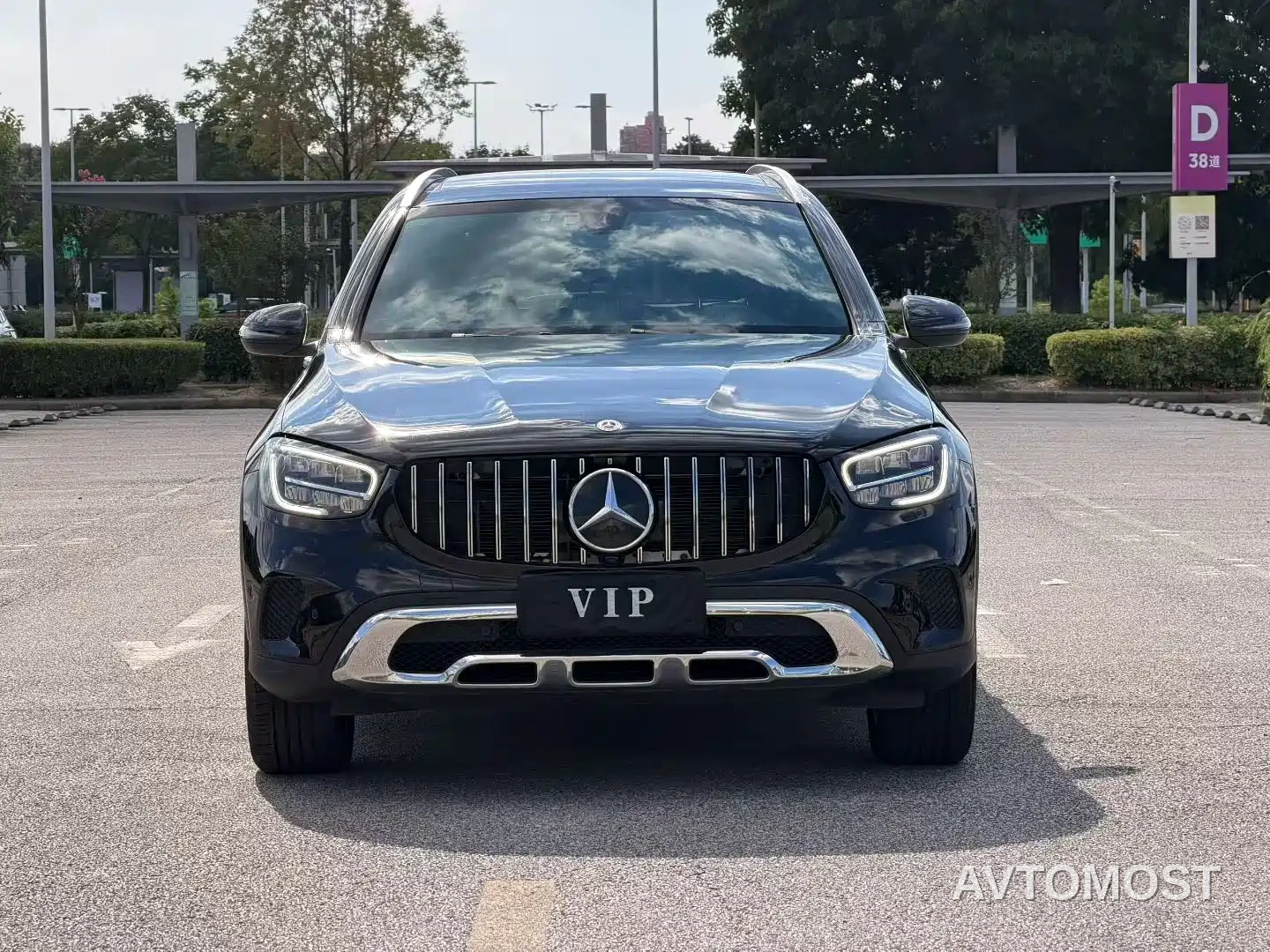 Mercedes-Benz GLC 2022 Facelift II GLC 260 L 4MATIC Sport Model — фото 2
