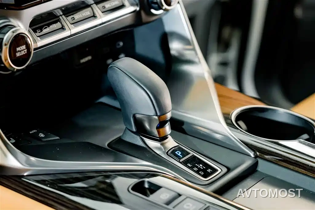Lexus LX 2025 700h Leading Edition — фото 16