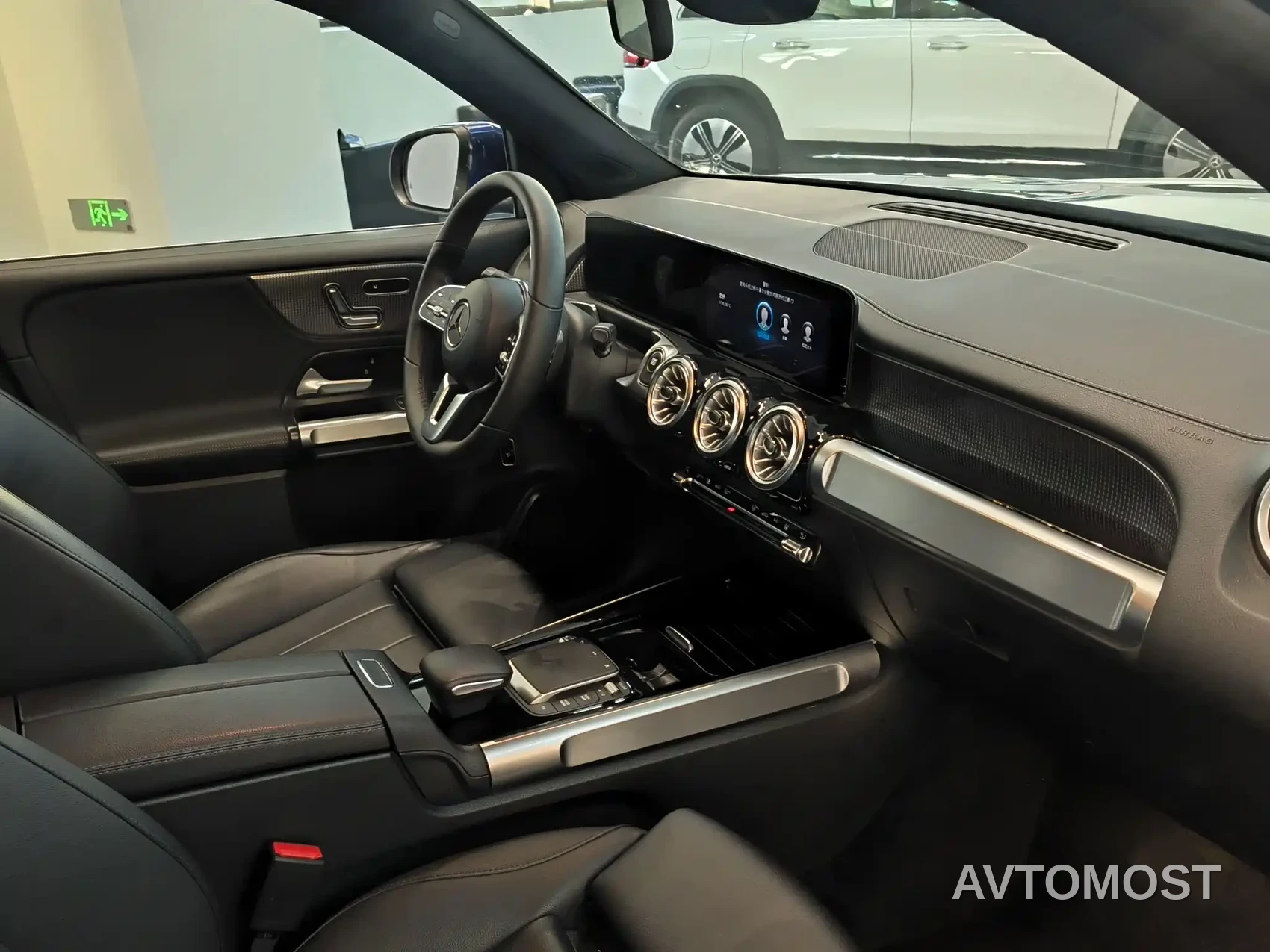 Mercedes-Benz EQB 2023 EQB 260 — фото 11