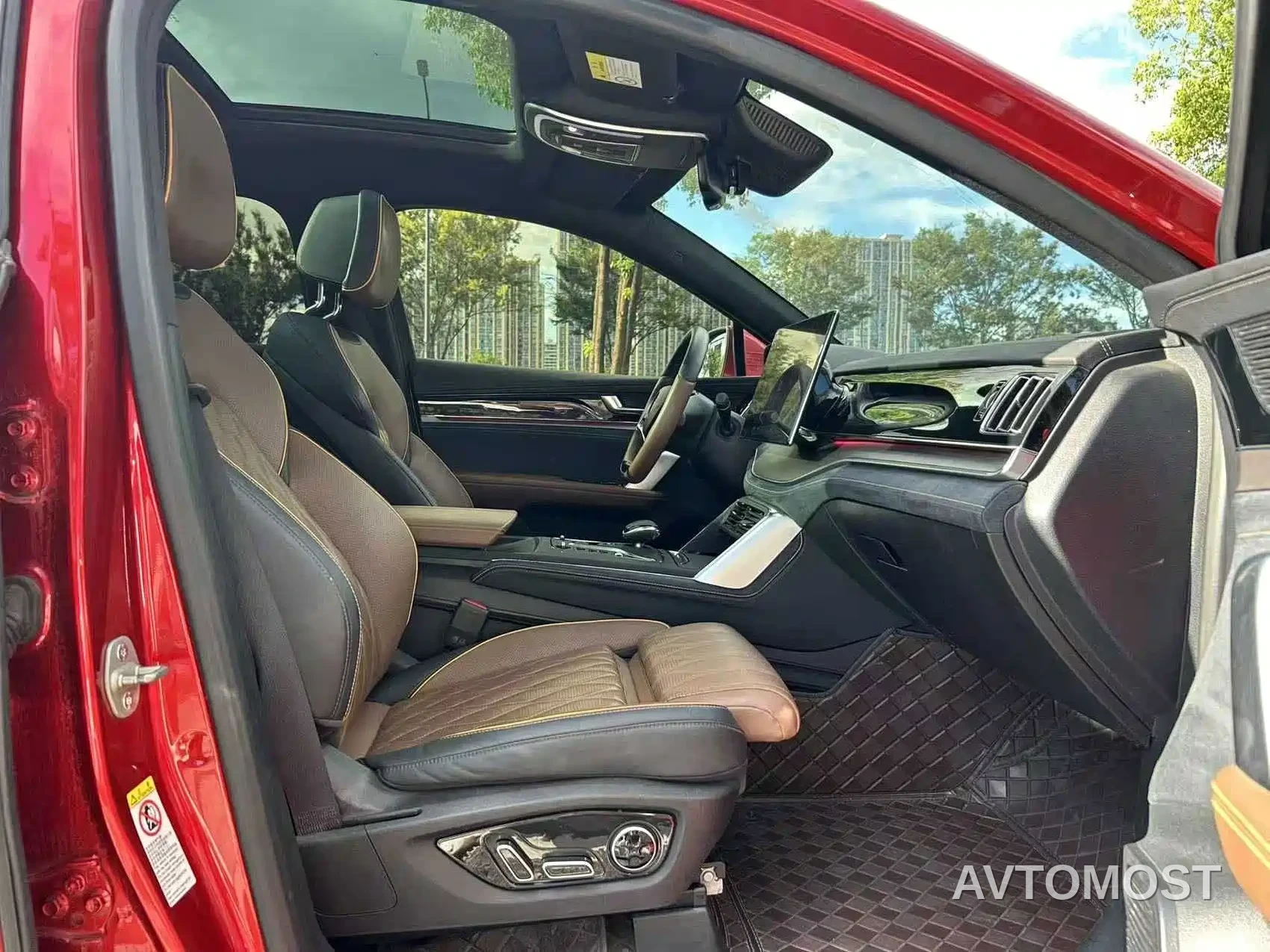 BYD Tang New Energy 2021 DM-i 112KM Honor — фото 13