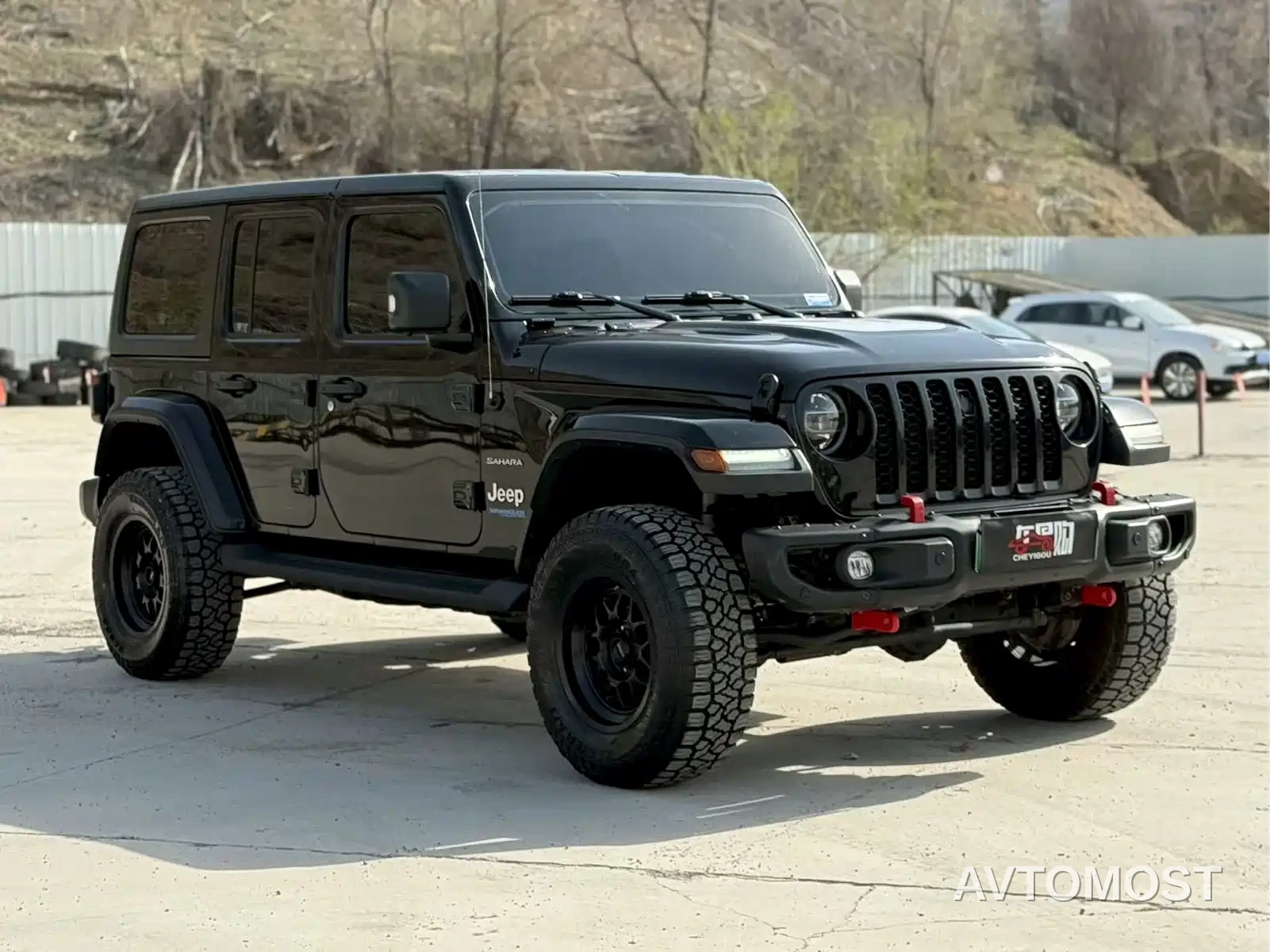 Jeep Wrangler 4xe 2021 4-Door 2.0T 4xe Sahara — фото 3