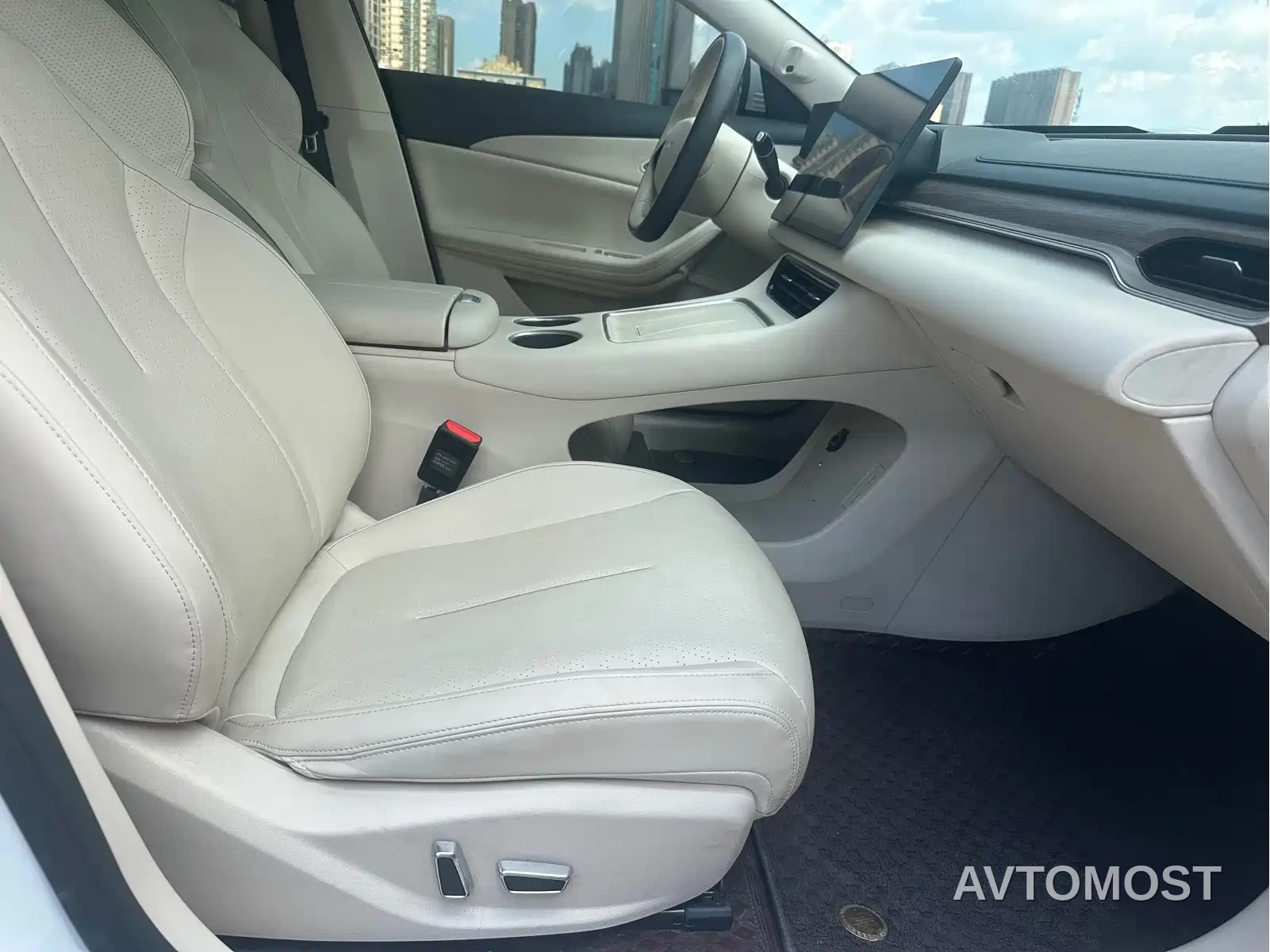 Dongfeng Fengxing Stellar S7 2025 555 Fortune Edition — фото 5