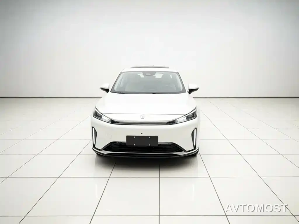 Roewe D5X DMH 2024 Model 135 Technology Edition — фото 1