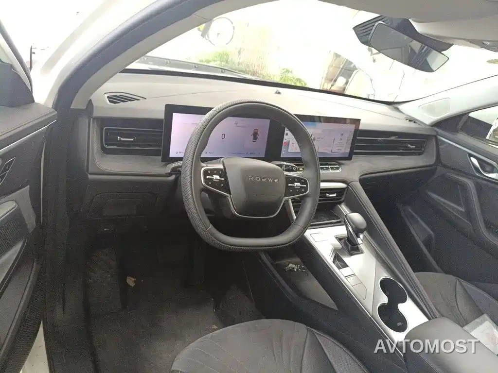 Roewe D5X DMH 2024 Model 135 Technology Edition — фото 10