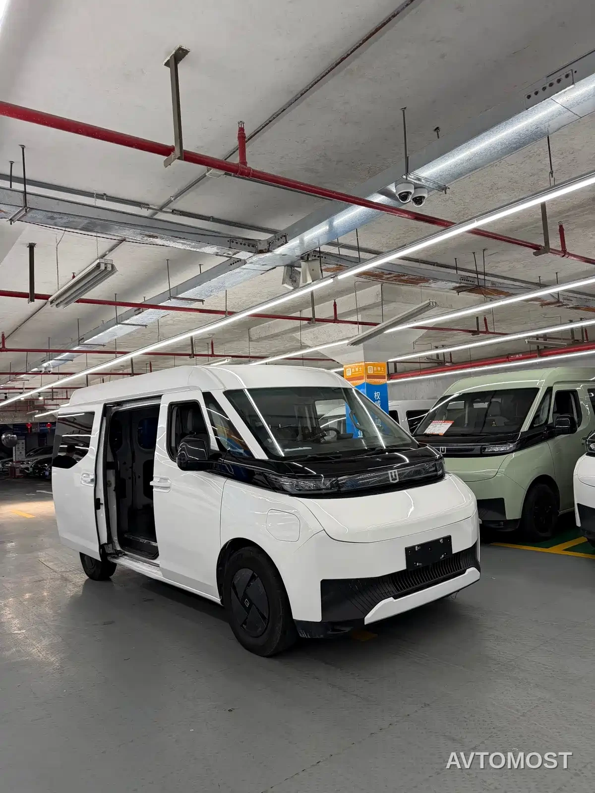 Yuan Cheng Farizon Super VAN 2024 Model Smart Wealth Edition Short Wheelbase Medium Roof 83kWh — фото 17