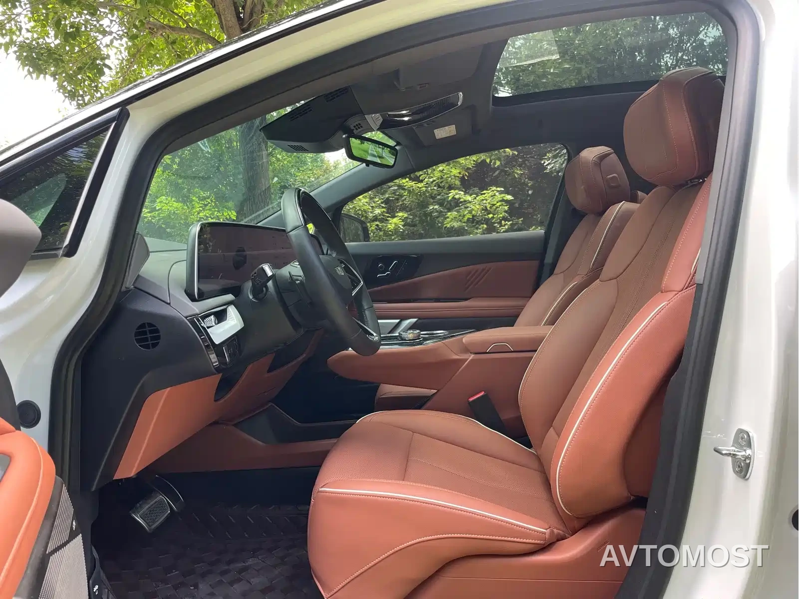 Cadillac IQ Ao Ge 2024 AWD Long Range Edition — фото 3