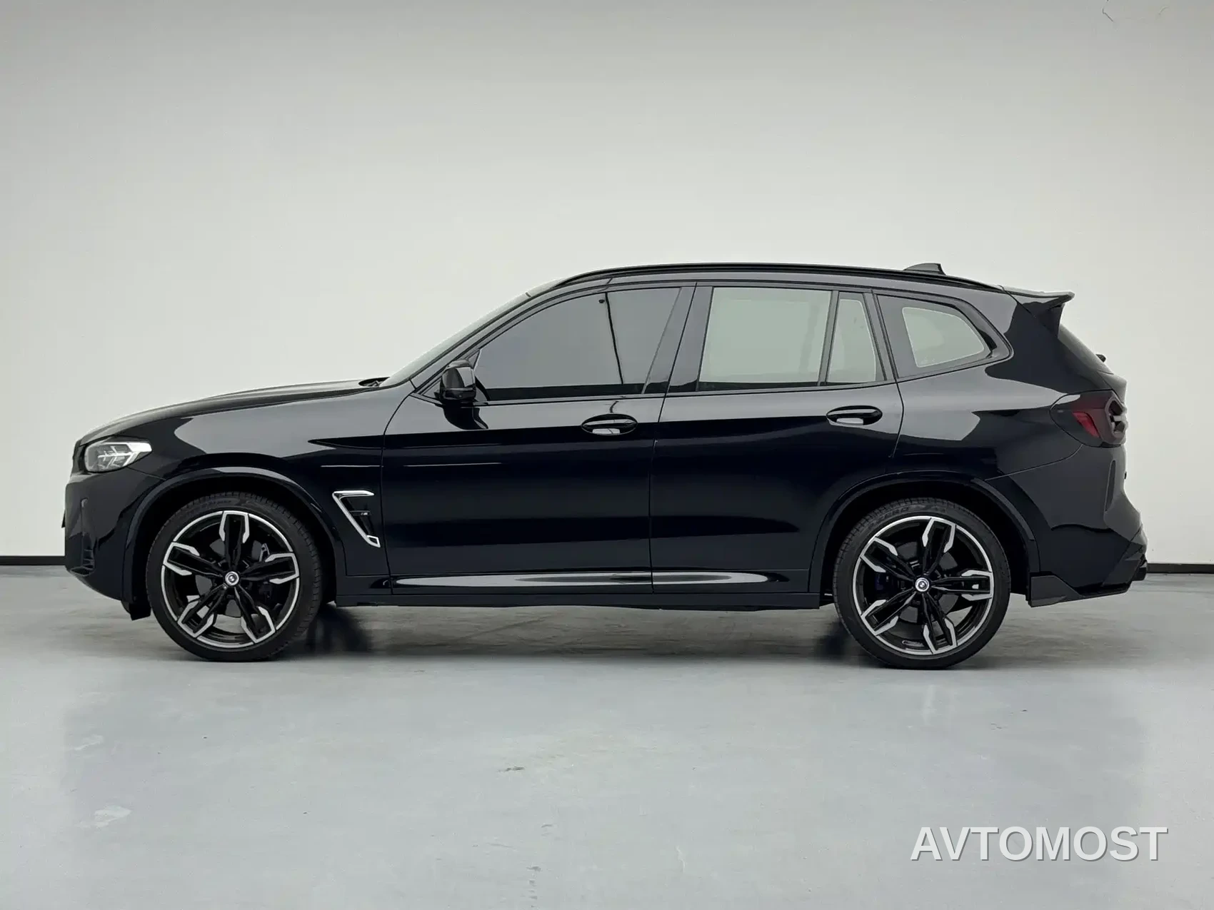 BMW X3 M40i 2022 M40i — фото 16